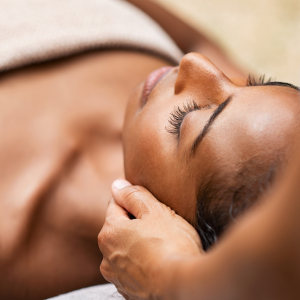 Sol to Soul Mobile Massage in Phoenix and Scottsdale performs Lymphatic drainage private massage service